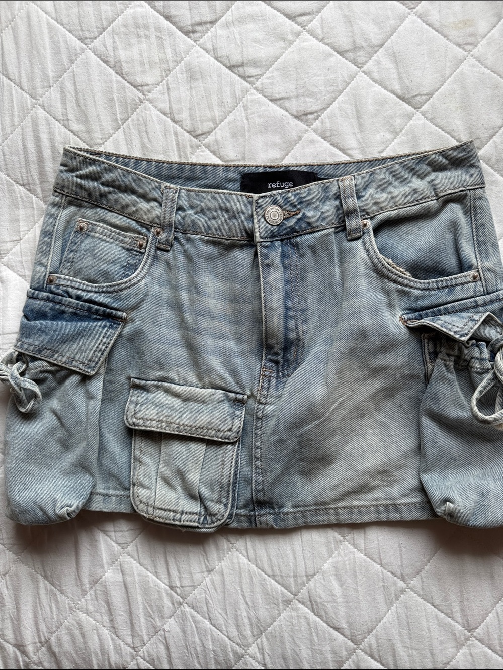 refuge faded light blue denim cargo mini skirt